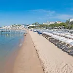 #cannes Boccacabana Beach, Seafront, In Resid Pierre&vacances 3 Stars Апартаменты